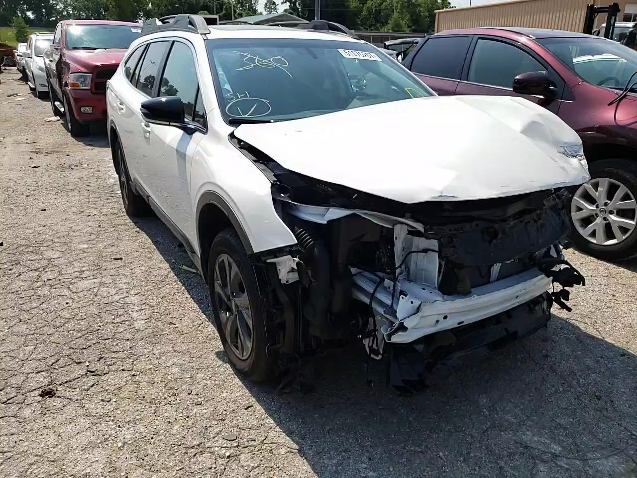 2021 SUBARU OUTBACK ON 4S4BTGLD9M3196950