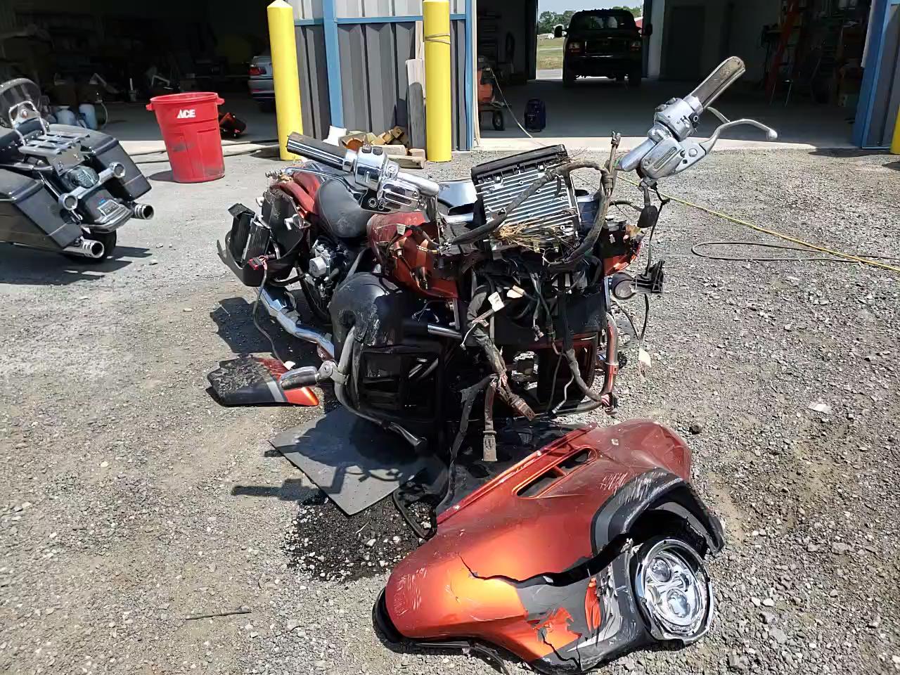2018 HARLEY-DAVIDSON DAVIDSON 1HD1PXL17JB954407