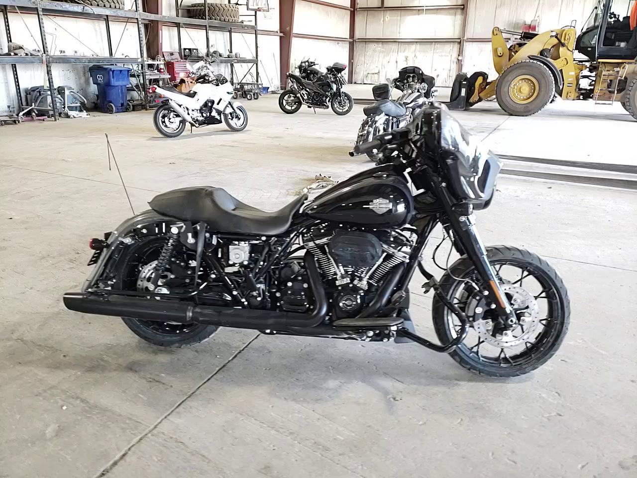 2021 HARLEY-DAVIDSON FLHXS 1HD1KRP17MB641768