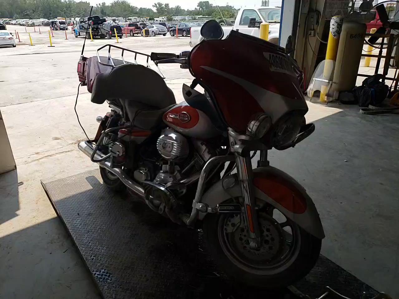 2008 HARLEY-DAVIDSON FLHTCUSE3 1HD1PR8118Y954091