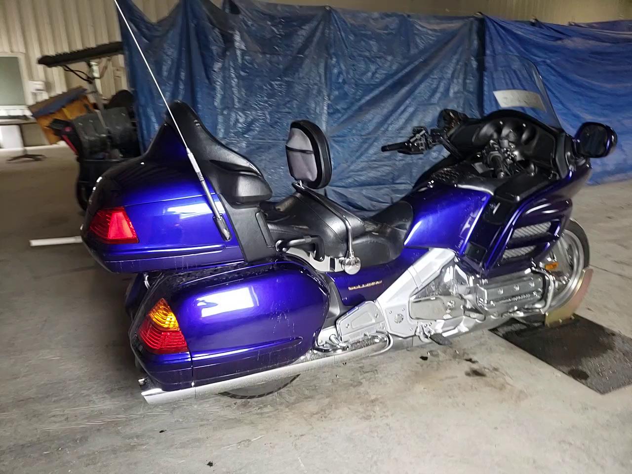 2002 HONDA GL1800 A 1HFSC47492A102285