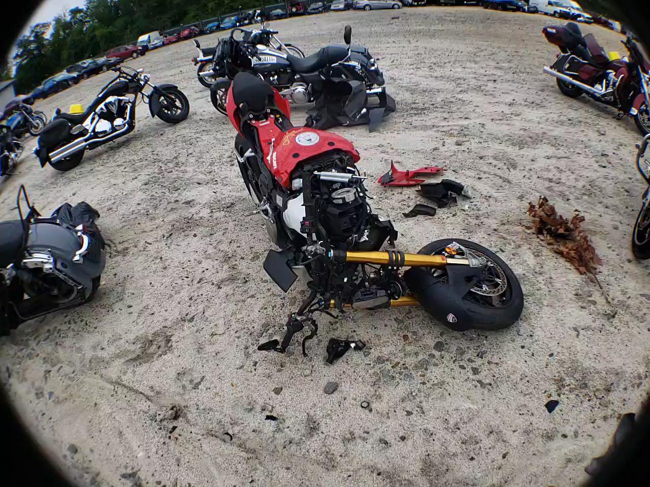 2020 DUCATI STREETFIGH ZDMFAKNW7LB000249