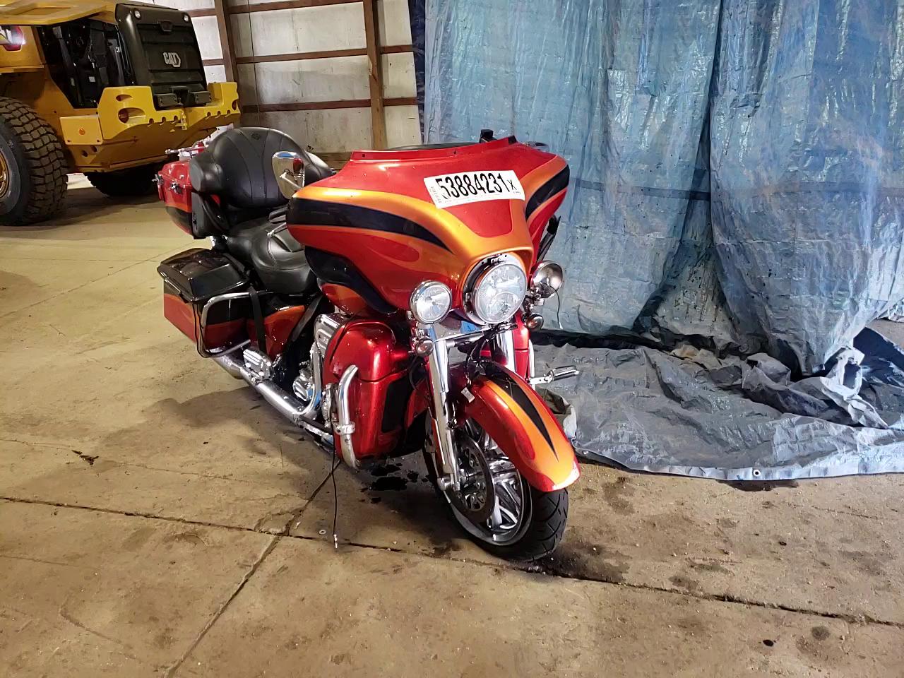 2013 HARLEY-DAVIDSON FLHTCUSE C 1HD1PR818DB958703