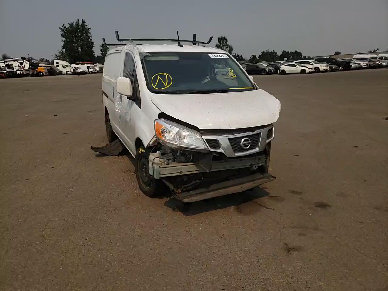 2017 NISSAN NV 200 3N6CM0KN8HK710971