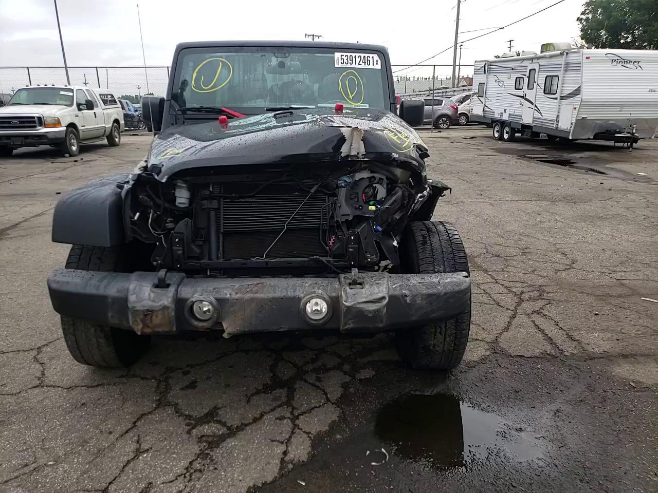 2017 JEEP WRANGLER 1C4BJWDG0HL632359