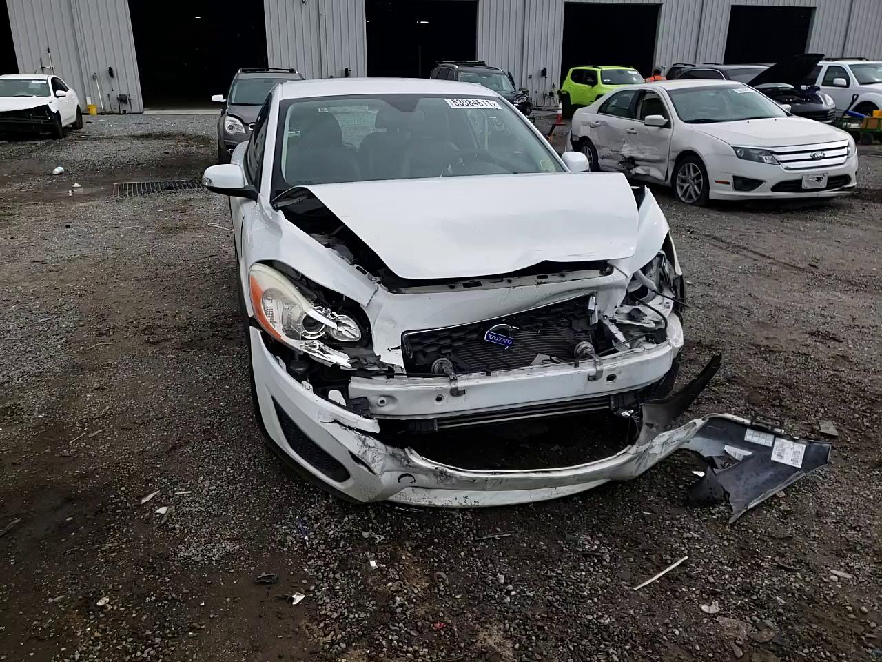 2012 VOLVO C30 T5 YV1672MK3C2275023