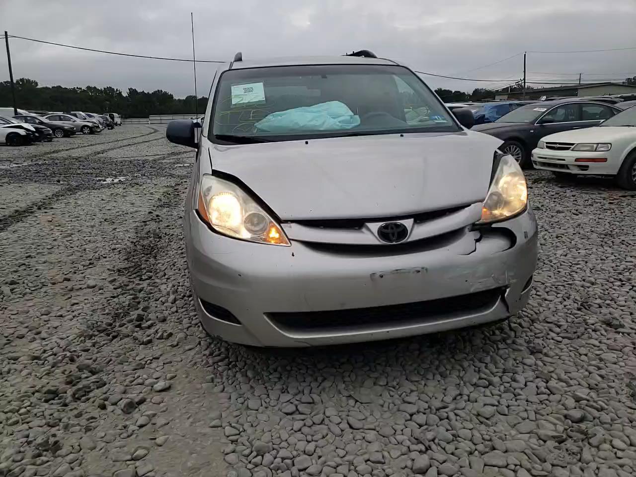 2010 TOYOTA SIENNA CE 5TDKK4CC6AS310930