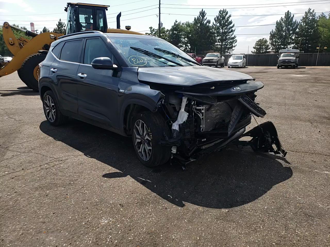 2021 KIA SELTOS SX KNDETCA2XM7080077