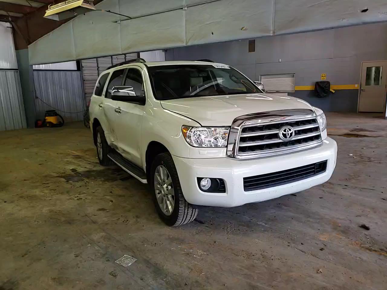 2017 TOYOTA SEQUOIA 5TDDW5G13HS148096