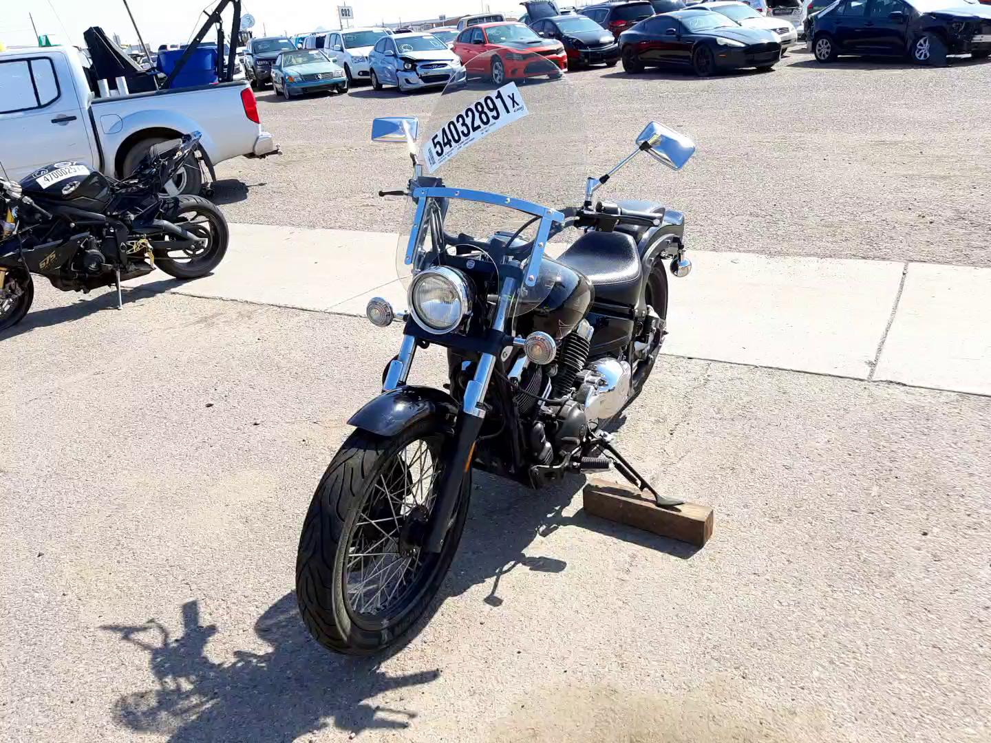 2015 YAMAHA XVS650 JYAVM01E4FA140412
