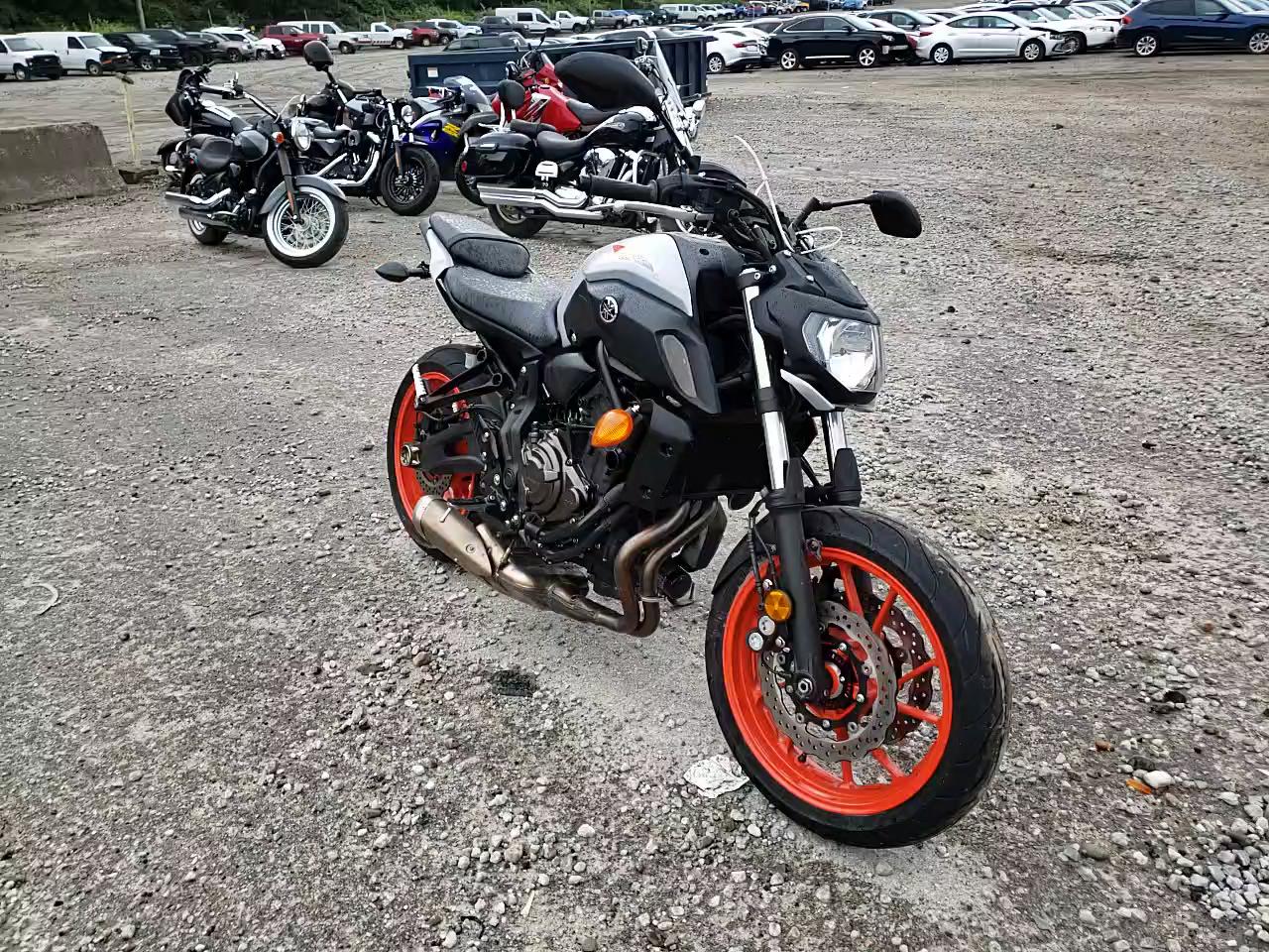 2019 YAMAHA MT07 JYARM27E8KA004928