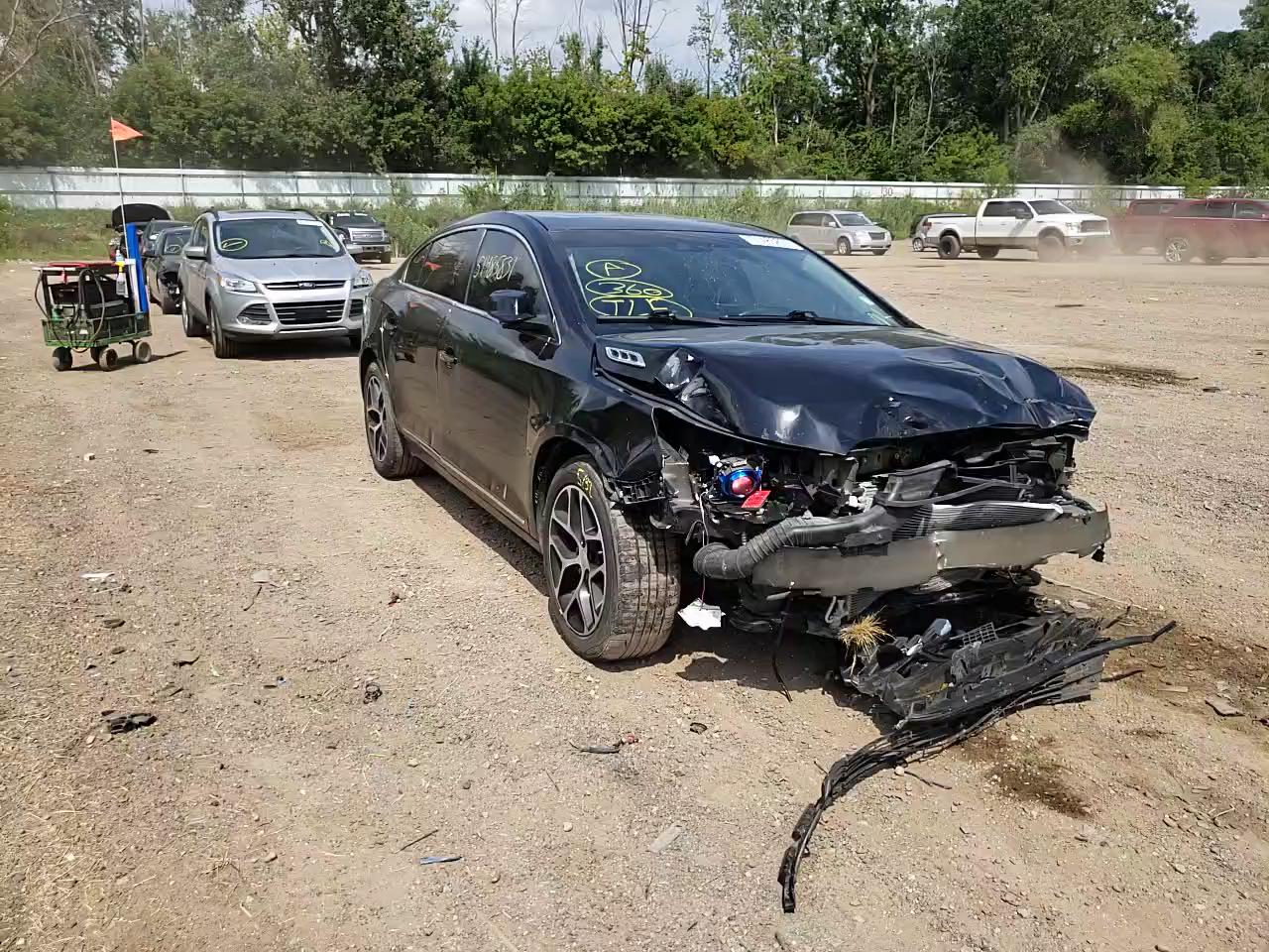 2016 BUICK LACROSSE S 1G4G45G30GF256481