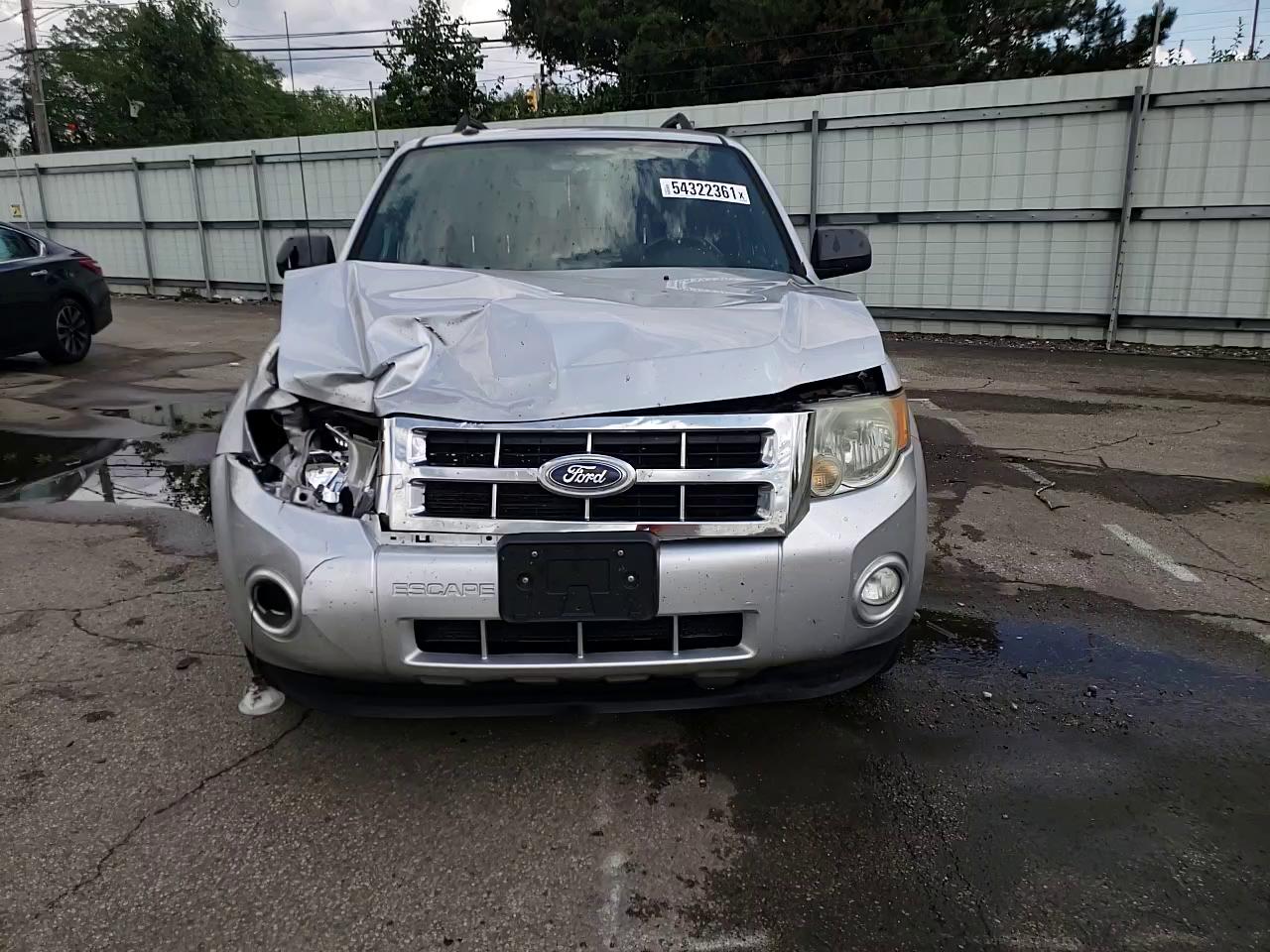 2010 FORD ESCAPE XLT 1FMCU9DG7AKD06806