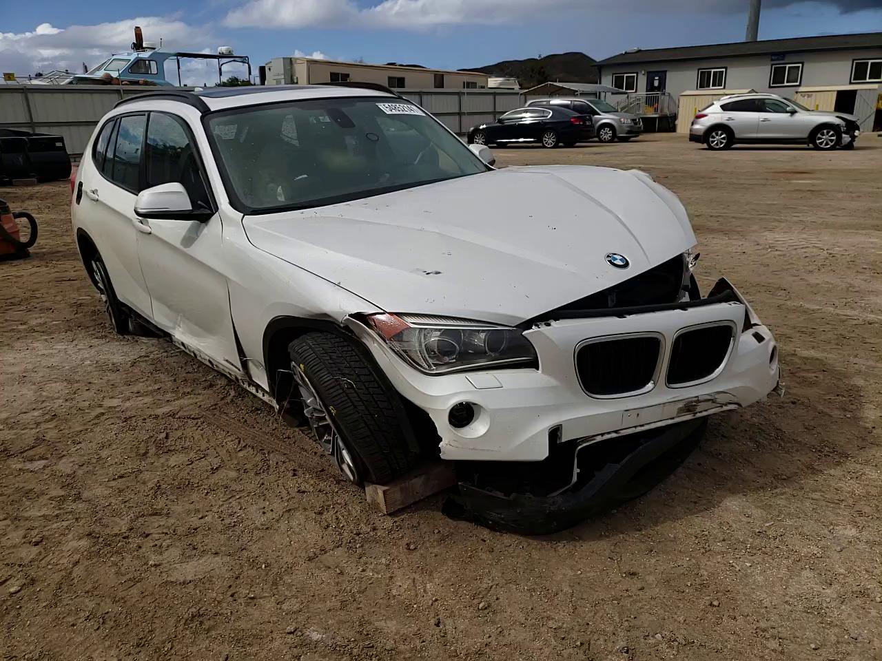 2014 BMW X1 XDRIVE3 WBAVM5C58EVV92947