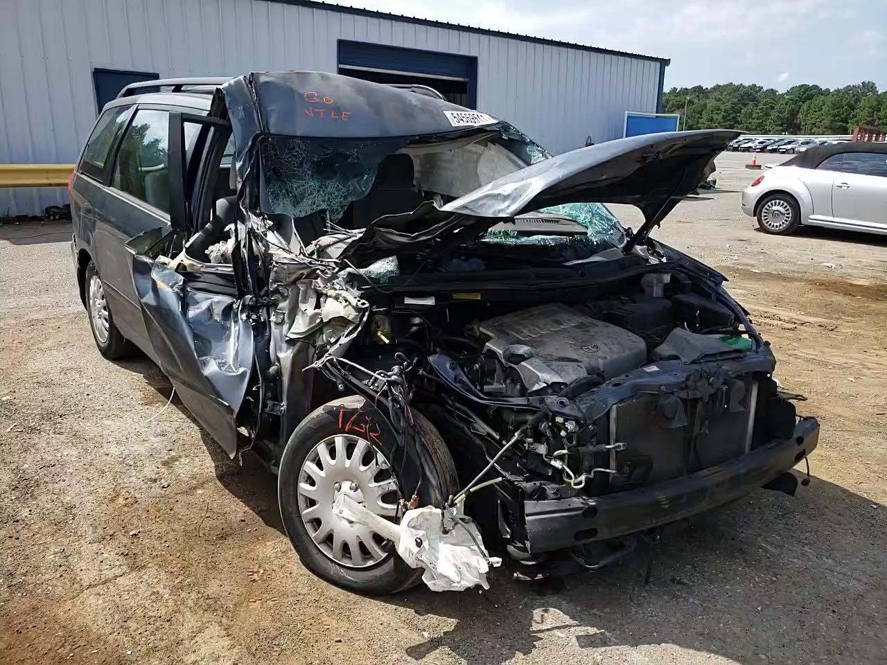 2010 TOYOTA SIENNA CE 5TDKK4CC4AS333865