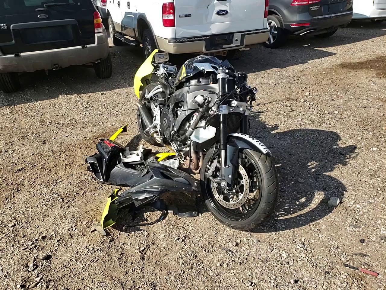 2006 SUZUKI GSX-R750 K JS1GR7KA462103030