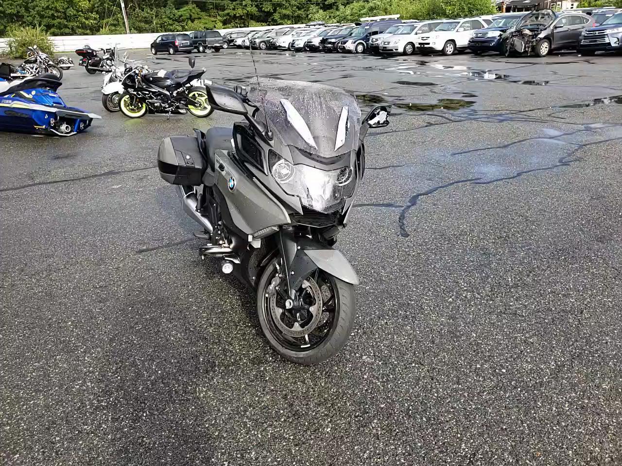 2018 BMW K1600 B WB10F5305JZG17592