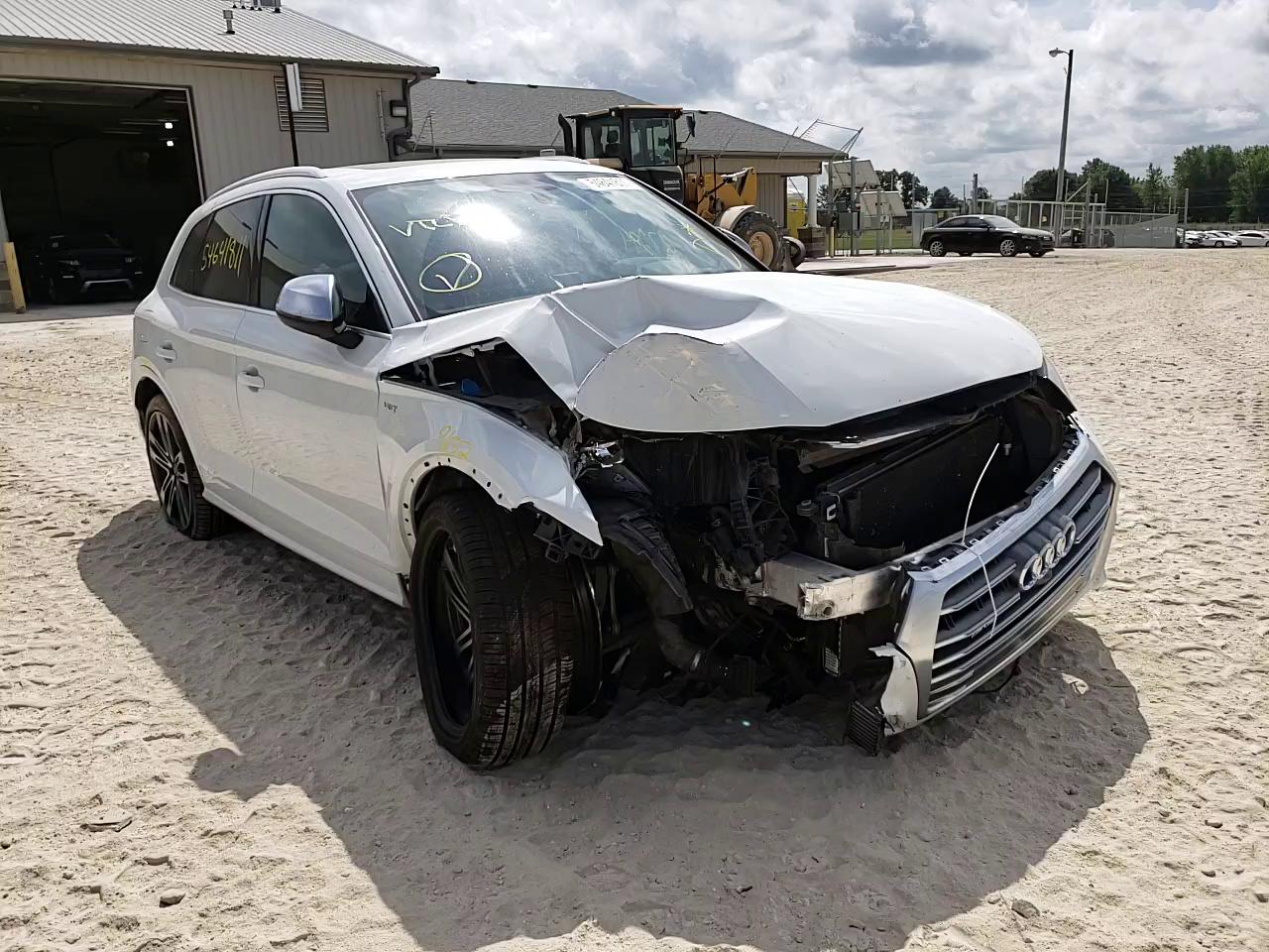 2018 AUDI SQ5 PREMIU WA1A4AFY3J2221992