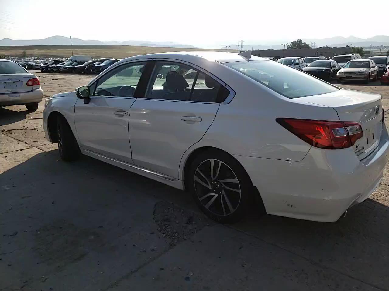 2017 SUBARU LEGACY SPO 4S3BNAR68H3032177