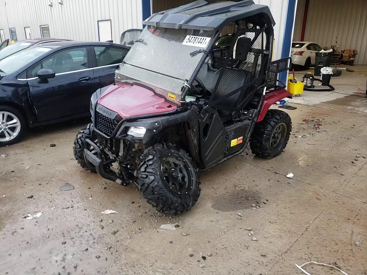 2016 HONDA SXS500 M 1HFVE0301G4102368