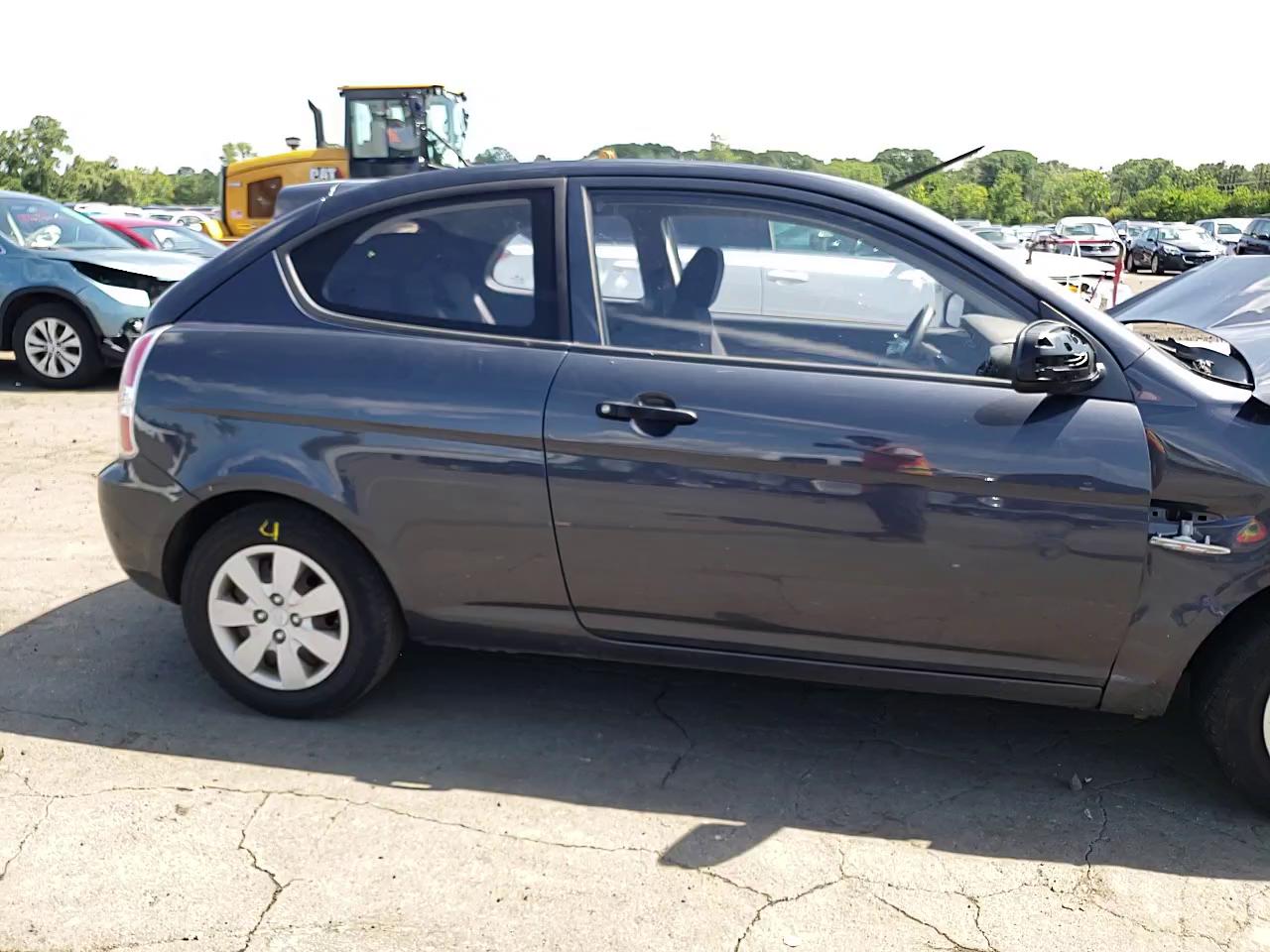 2011 HYUNDAI ACCENT GL KMHCM3AC6BU195976
