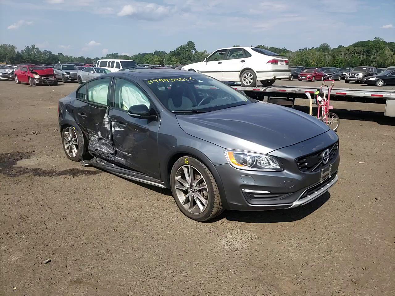2016 VOLVO S60 CROSS YV4612UM1G2000987