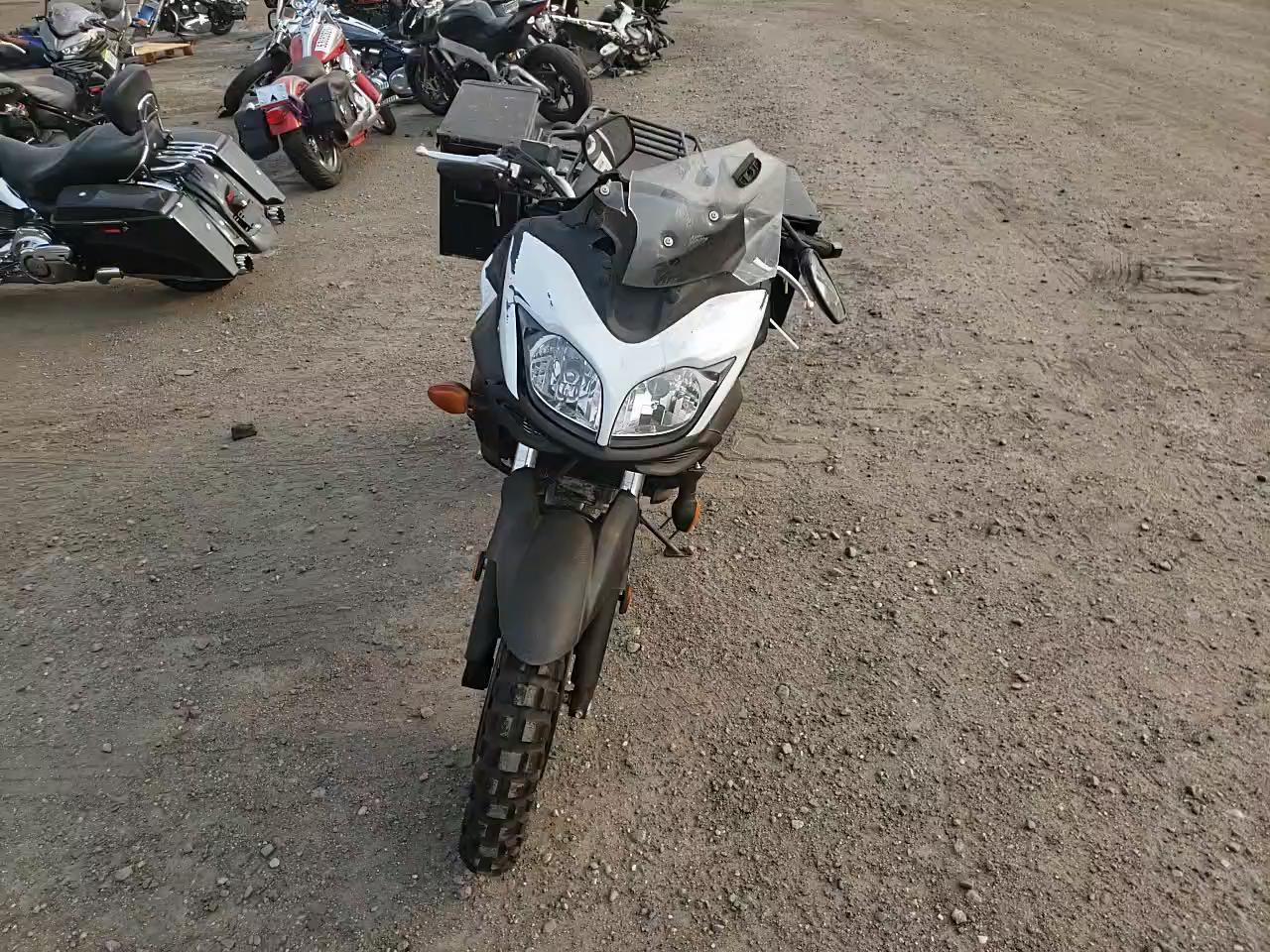 2015 SUZUKI DL650 A JS1VP56A3F2101054