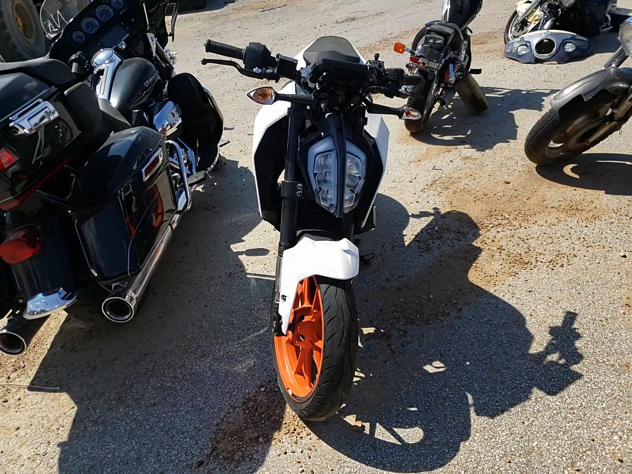 2019 KTM 390 DUKE MD2JPJ400KC229239