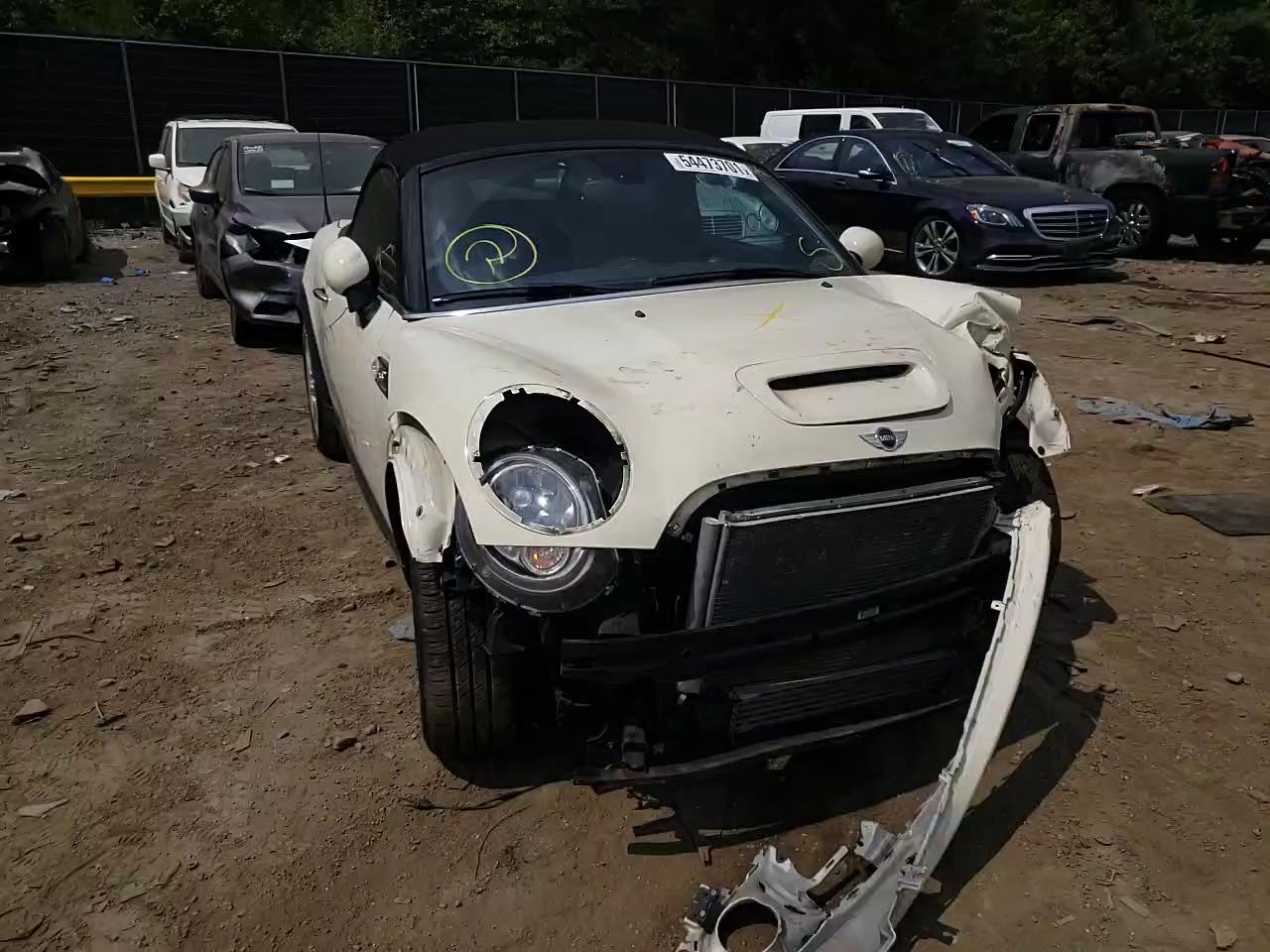 2015 MINI COOPER ROA WMWSY3C51FT595651