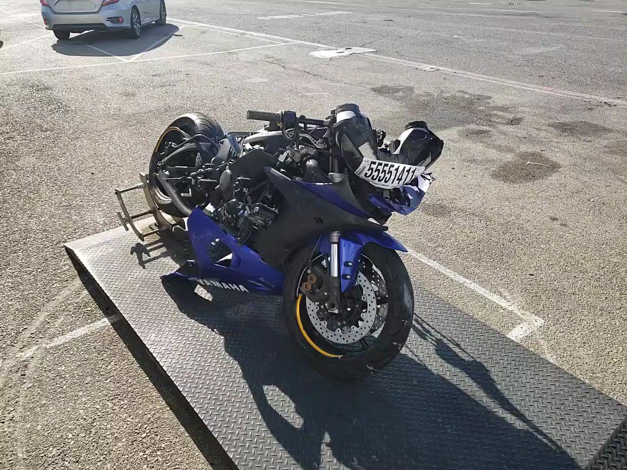 2005 YAMAHA YZFR6 L JYARJ06Y95A006538