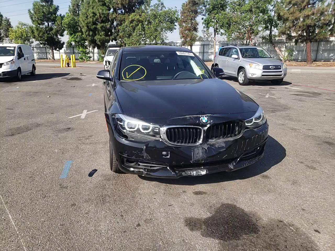 2018 BMW 330 XIGT WBA8Z9C53JG828733