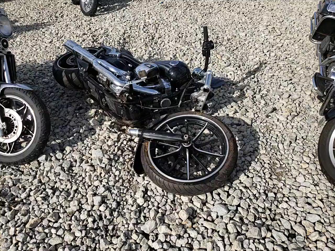 2016 HARLEY-DAVIDSON FXSB BREAK 1HD1BFV11GB018684