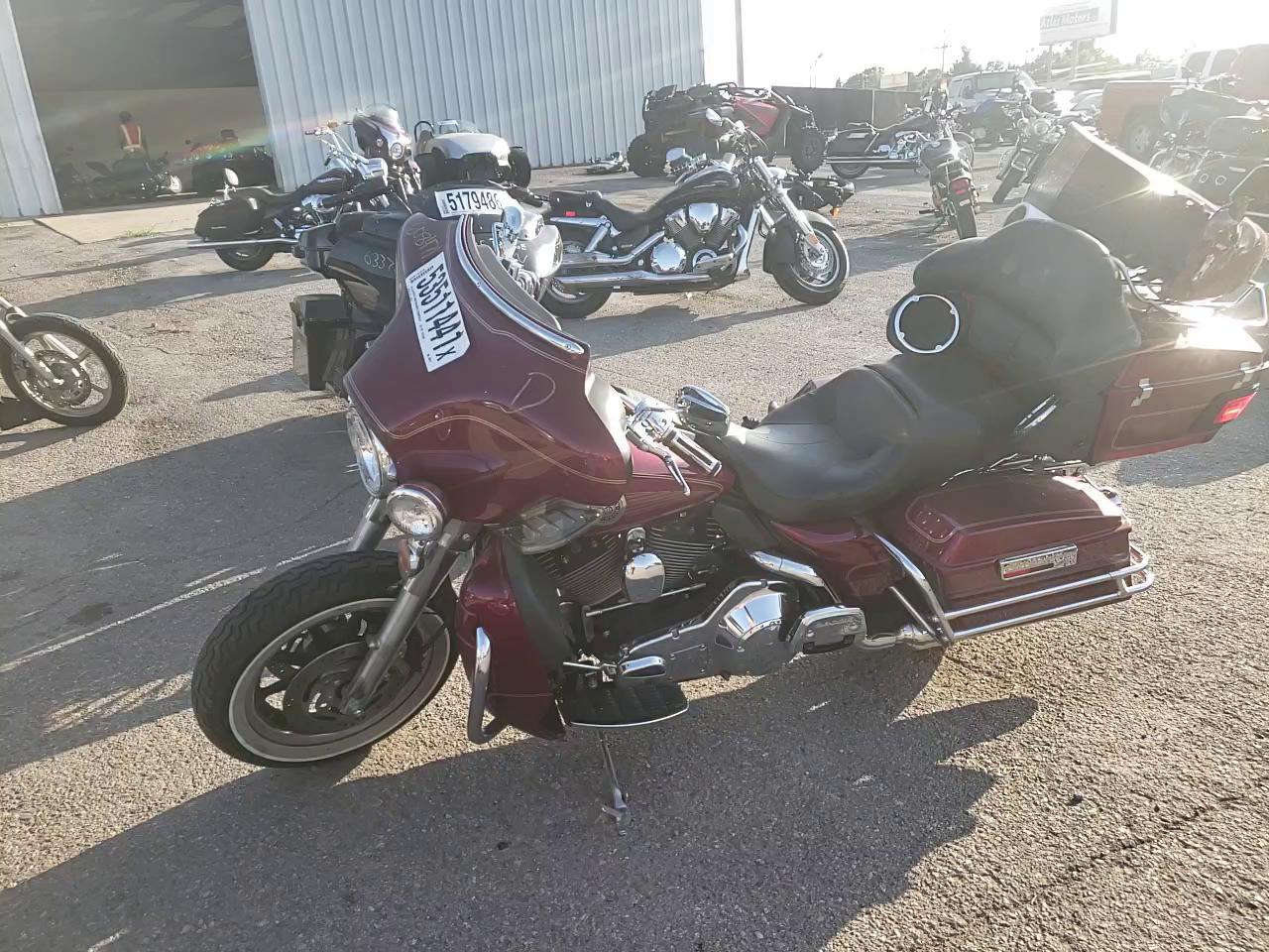 2004 HARLEY-DAVIDSON FLHTCUI 1HD1FCW164Y608471