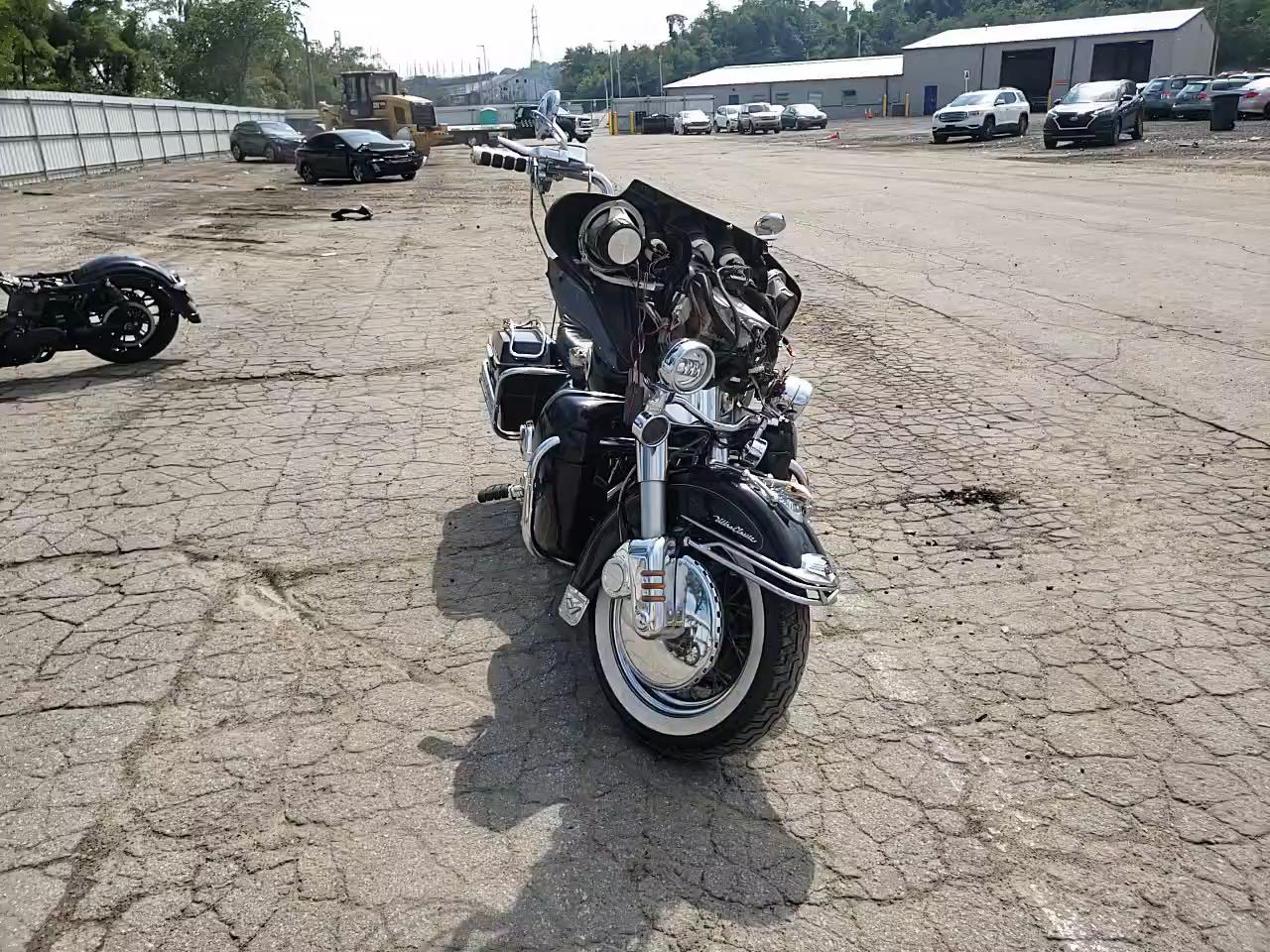 2002 HARLEY-DAVIDSON FLHTCUI 1HD1FCW192Y632504