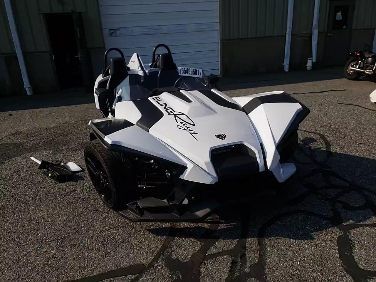 2021 POLARIS SLINGSHOT 57XAATHD3M8143002