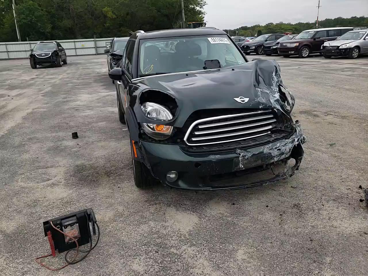 2011 MINI COOPER COU WMWZB3C54BWM01381