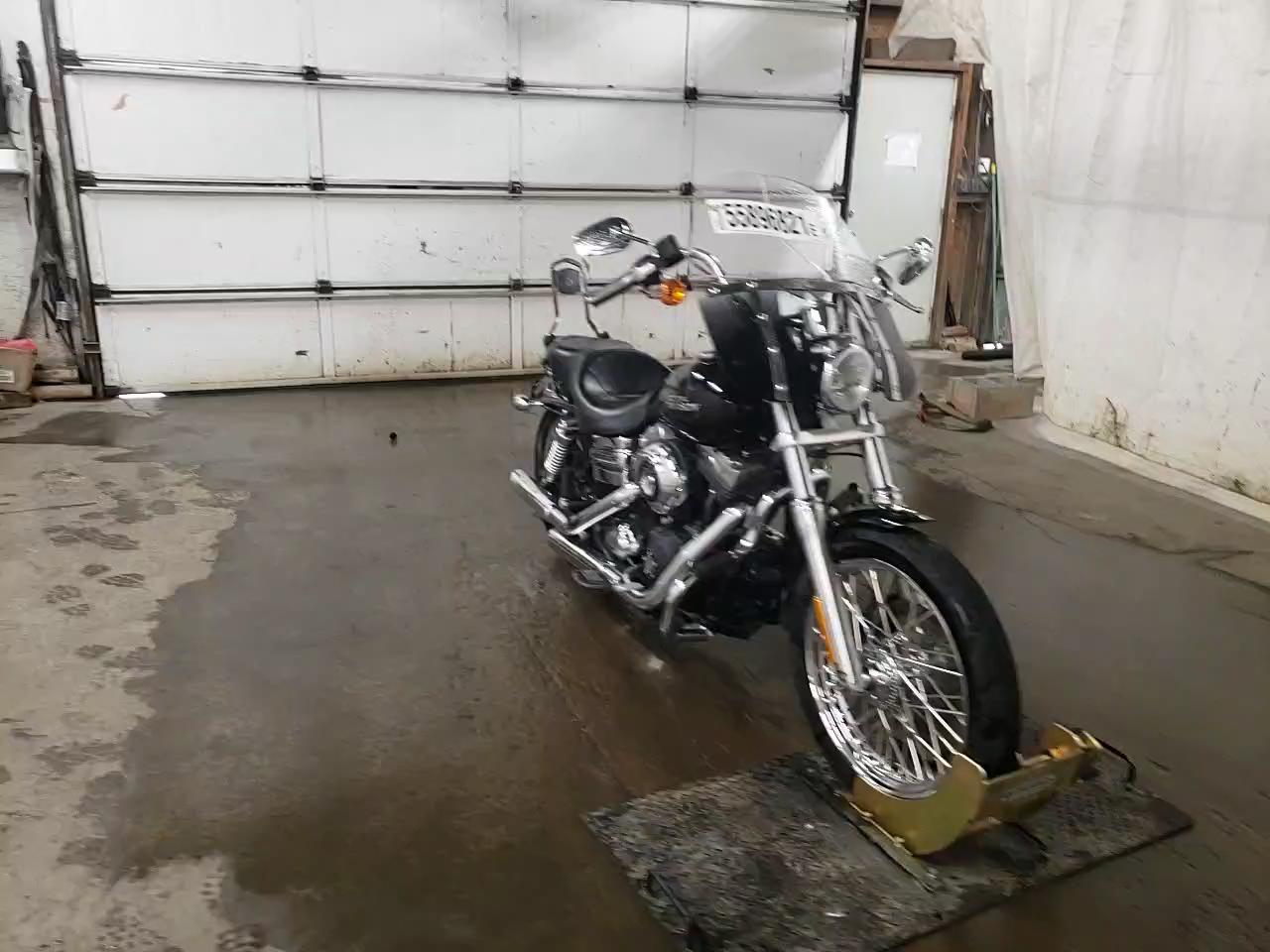 2010 HARLEY-DAVIDSON FXDB 1HD1GX414AC330668