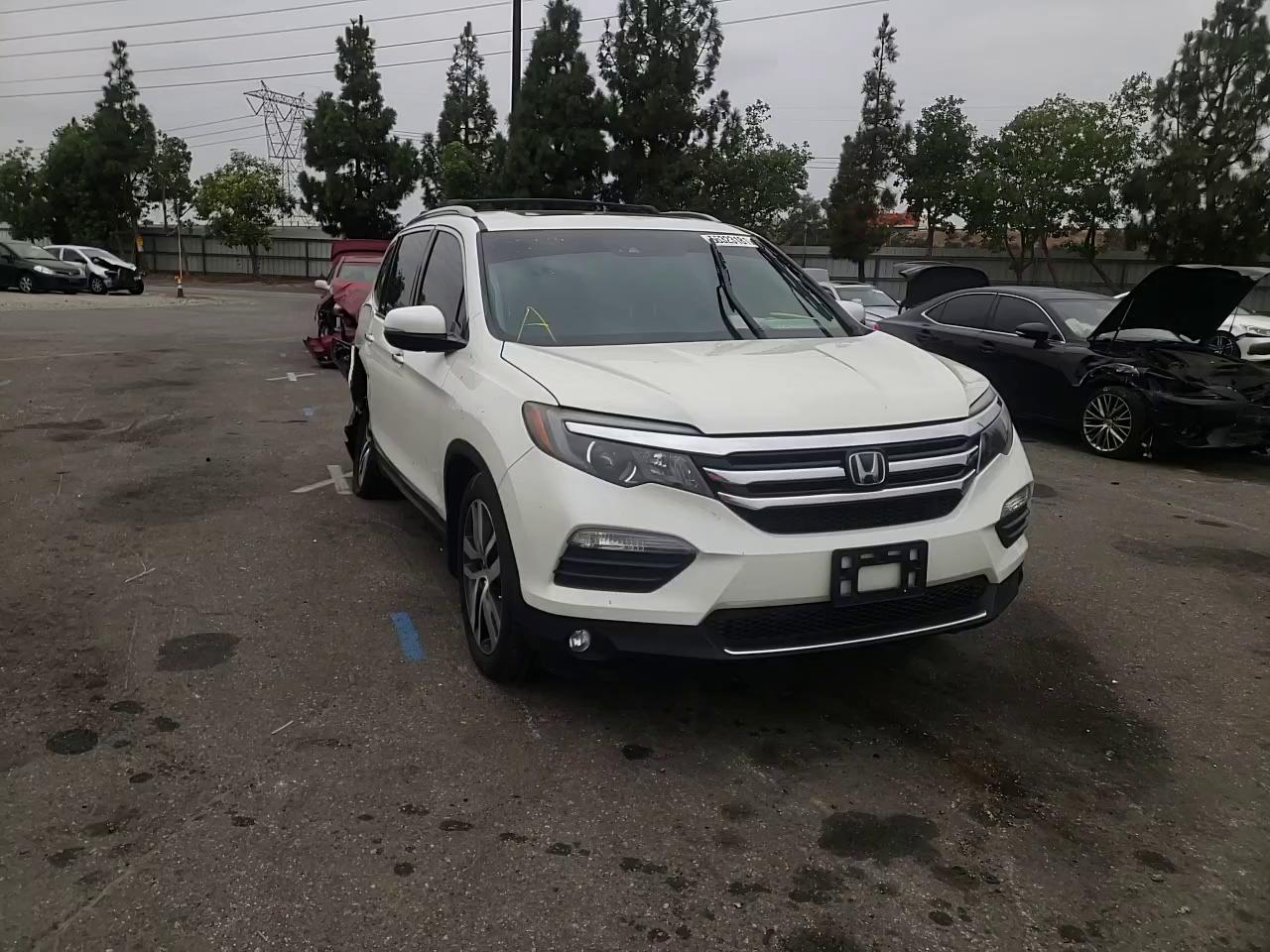 2016 HONDA PILOT ELIT 5FNYF6H09GB064347