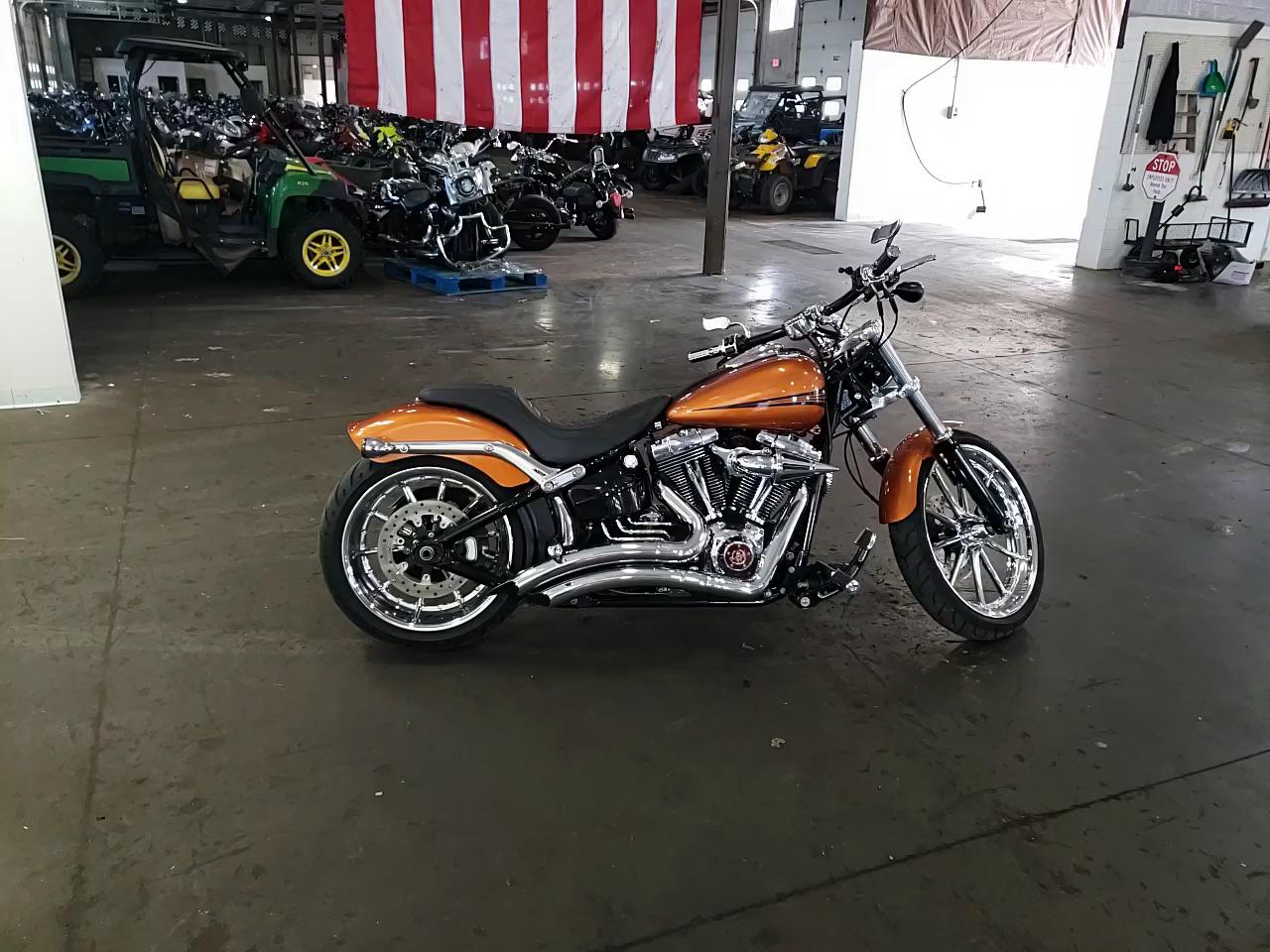 2014 HARLEY-DAVIDSON FXSB BREAK 1HD1BFV17EB029167