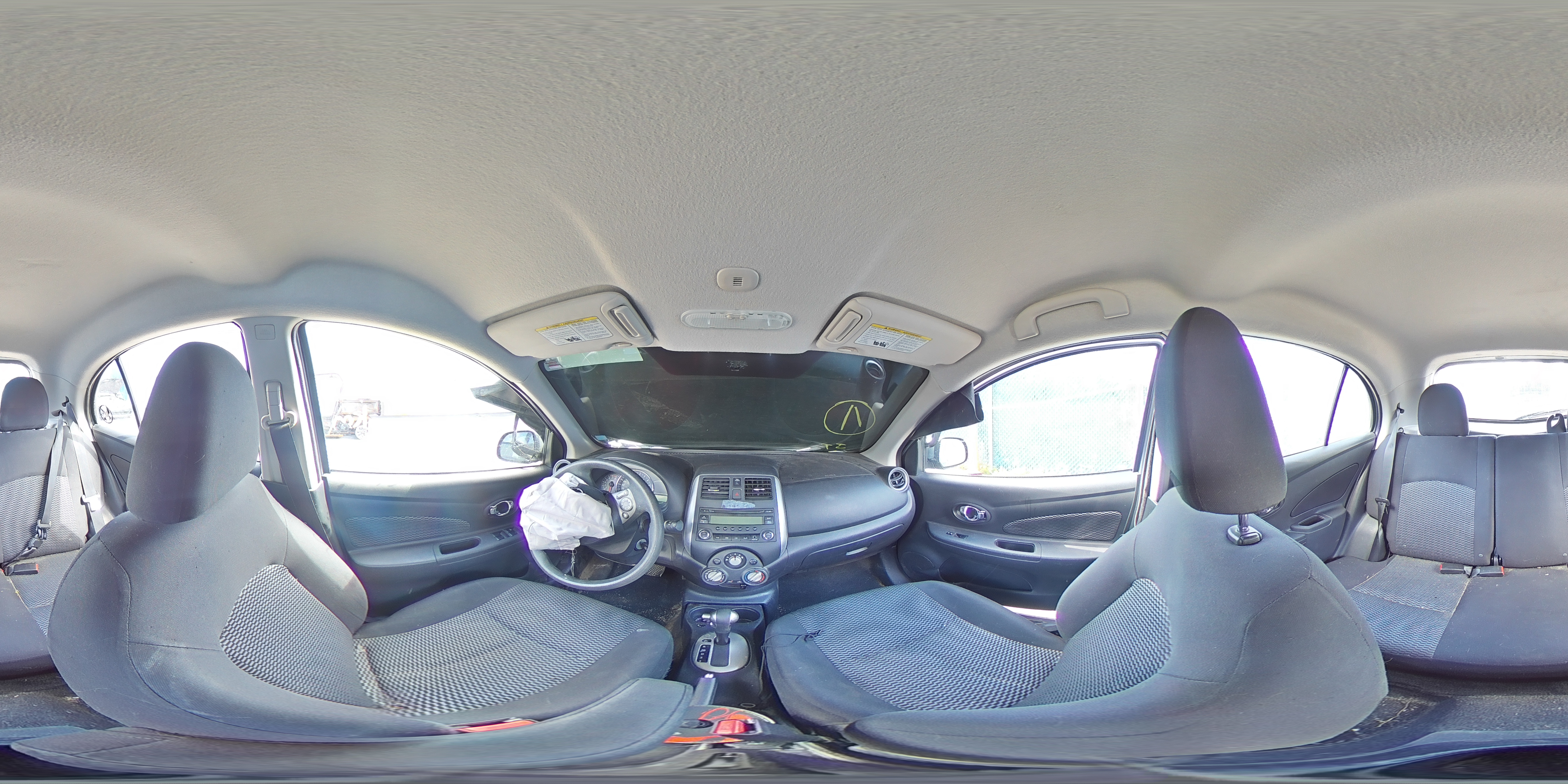 2015 NISSAN MICRA 3N1CK3CP1FL246992