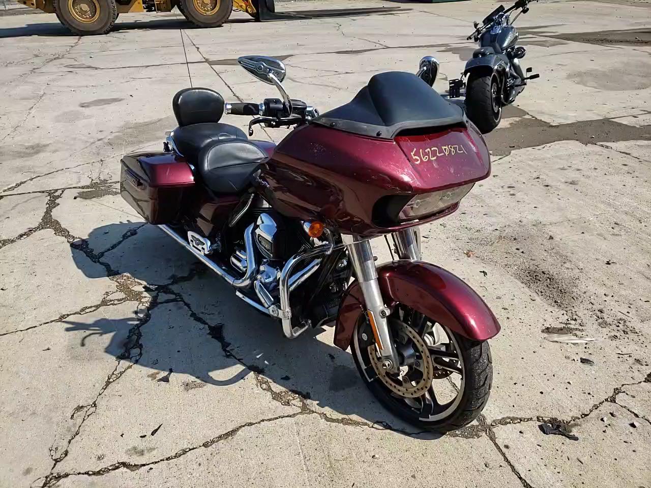 2015 HARLEY-DAVIDSON FLTRX ROAD 1HD1KHM17FB625457