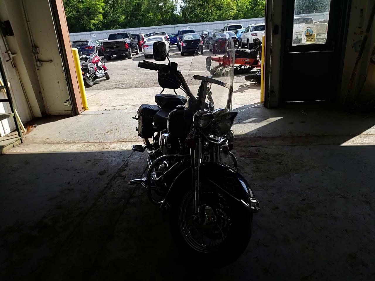 2002 HARLEY-DAVIDSON FLSTCI 1HD1BWB122Y022303