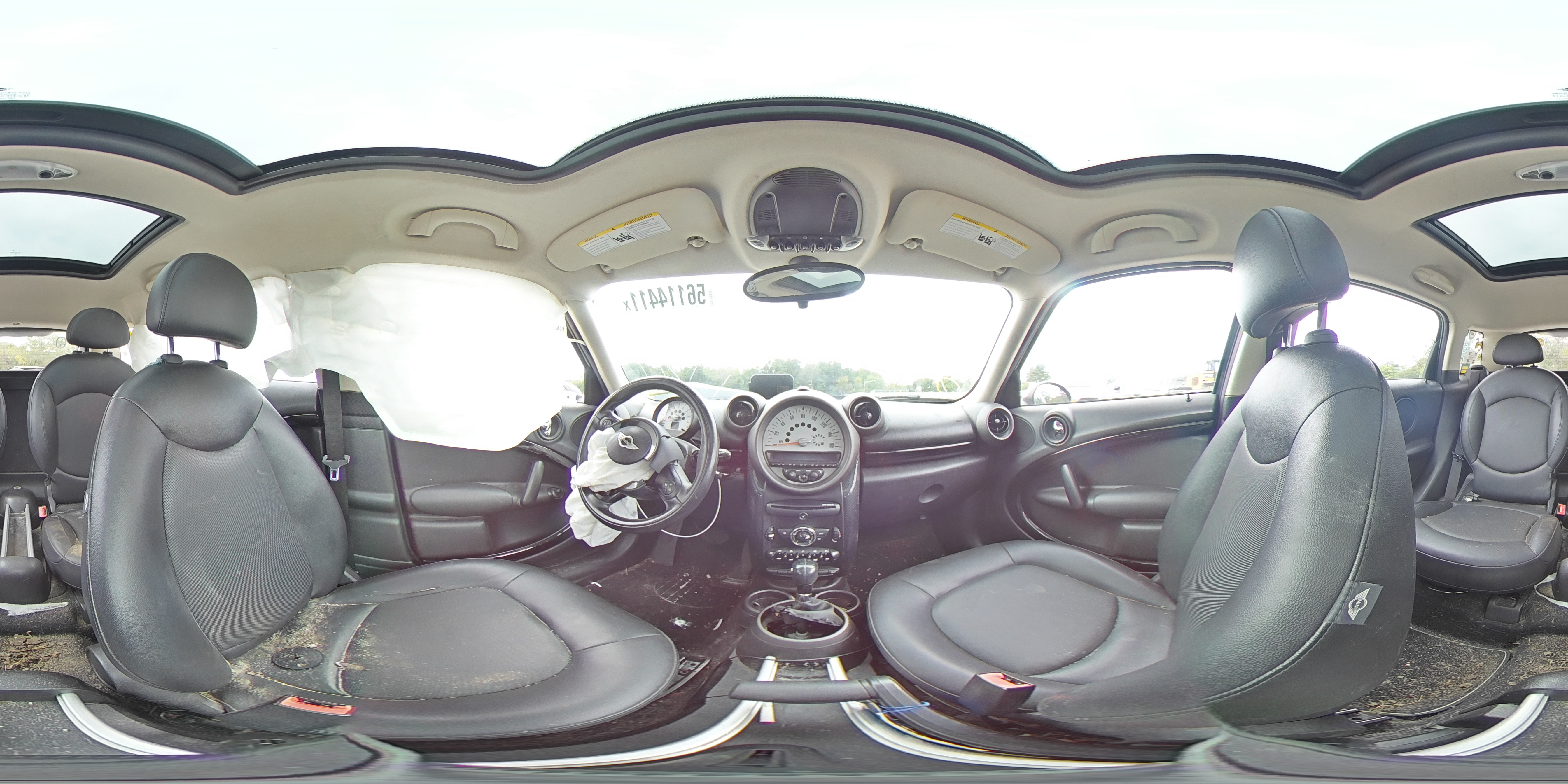 2011 MINI COOPER COU WMWZB3C54BWM01381