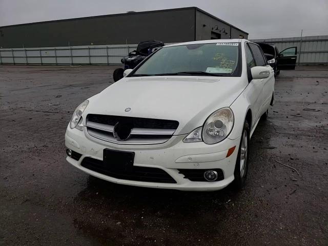 2008 Mercedes-Benz R 320 Cdi VIN: 4JGCB22E48A077158 Lot: 44924135