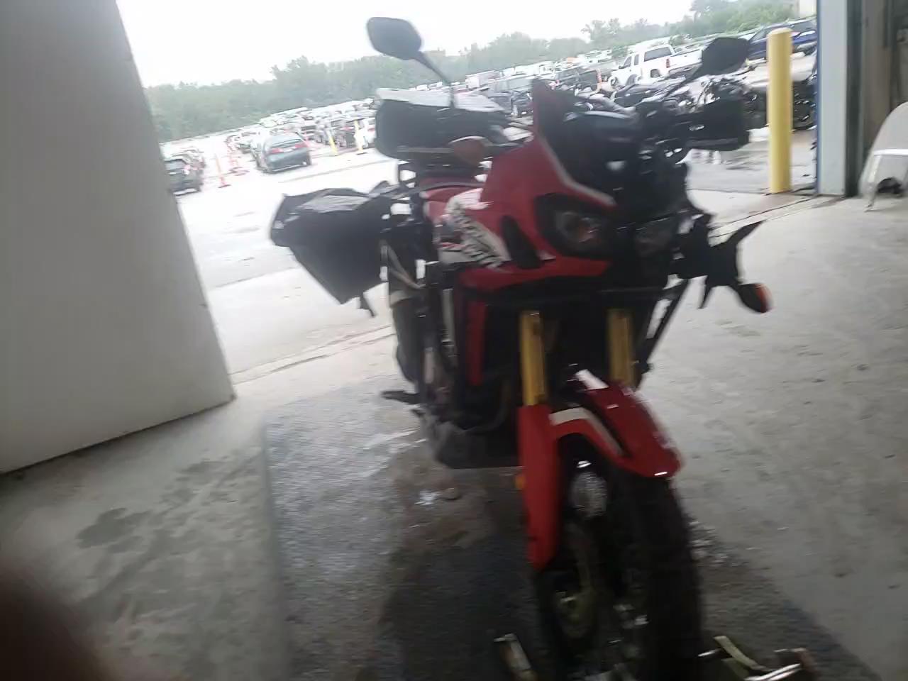 2016 HONDA CRF1000 JH2SD0442GK000212