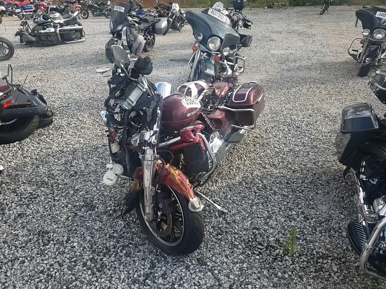 2017 HARLEY-DAVIDSON FLHTK ULTR 1HD1KED10HB632414