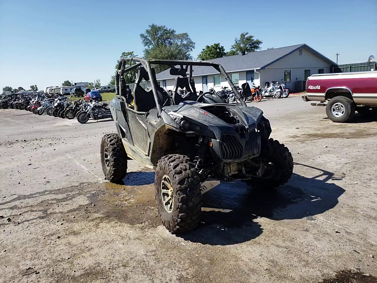 2018 CAN-AM MAVERICK 3JBPDAR25HJ000036