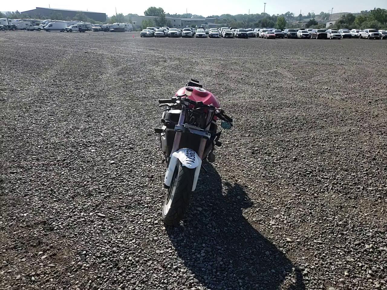 2006 SUZUKI GSX-R1000 JS1GT76AX62105571