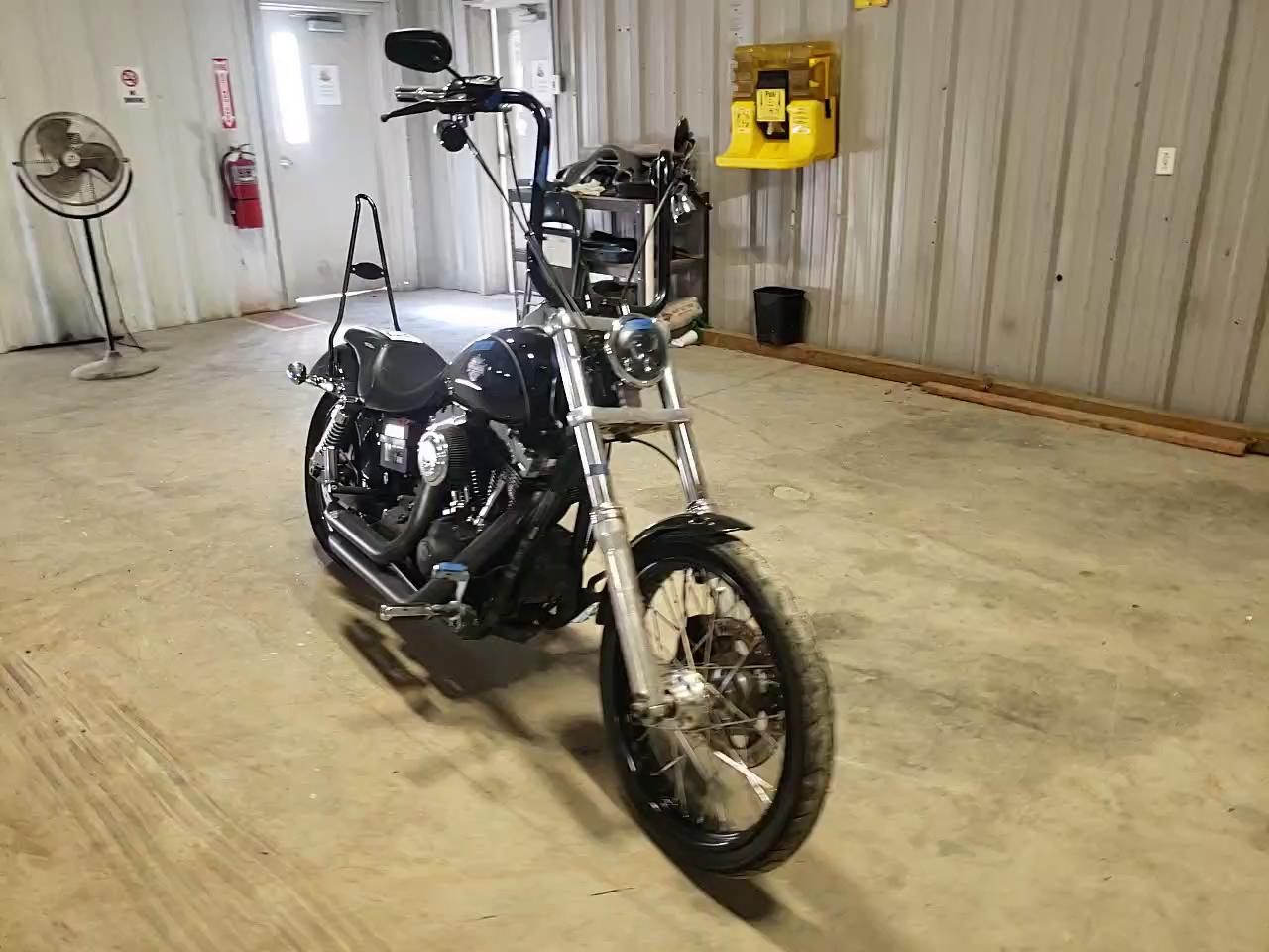 2012 HARLEY-DAVIDSON FXDWG DYNA 1HD1GPM19CC322570