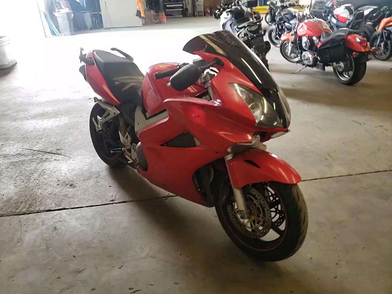 2006 HONDA VFR800 JH2RC46136M800273